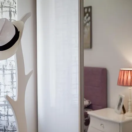 Old City Luxury Iris Apartment Split